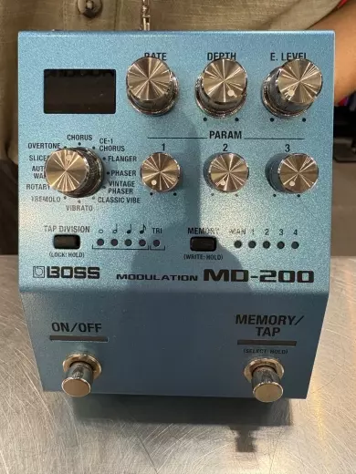 BOSS - MD-200